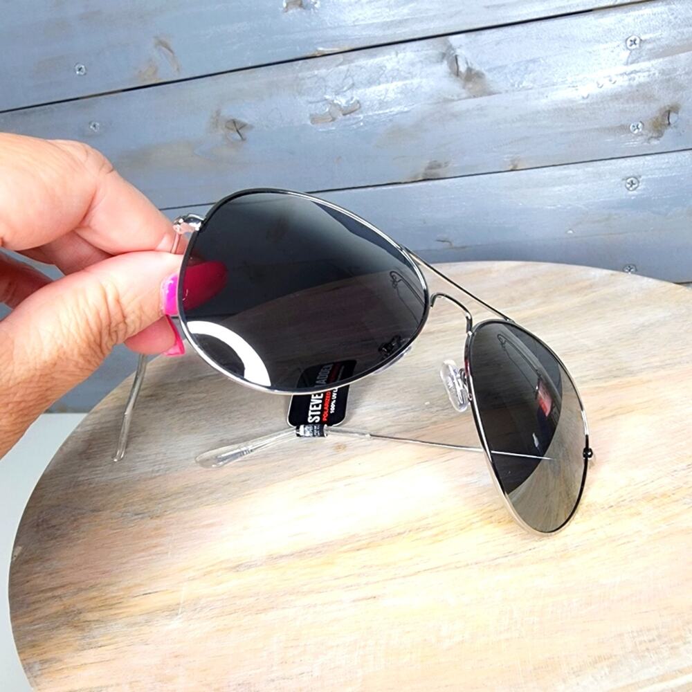 Steve Madden Gray Polarized Aviator Sunglasses New - Picture 2 of 8